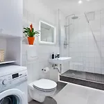 Greatstay - Zionskirchplatz Downtown